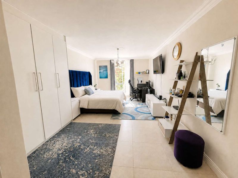 Relax And Entertain In This Spacious Two Bedroom Gem - Photo 9
