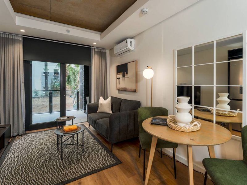 Modern One-Bedroom Apartment in Station House | A Lifestyle Worth Investing In - Photo 2