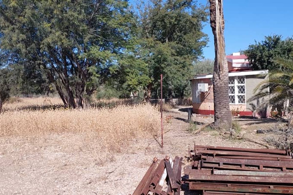 Charming Property with Versatile Spaces and Amenities - Photo 5