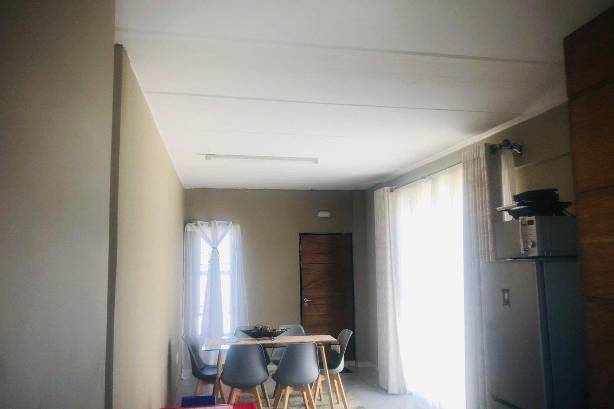 2 Bedrooms 2 Bathrooms Apartment For Sale South hills - Photo 5