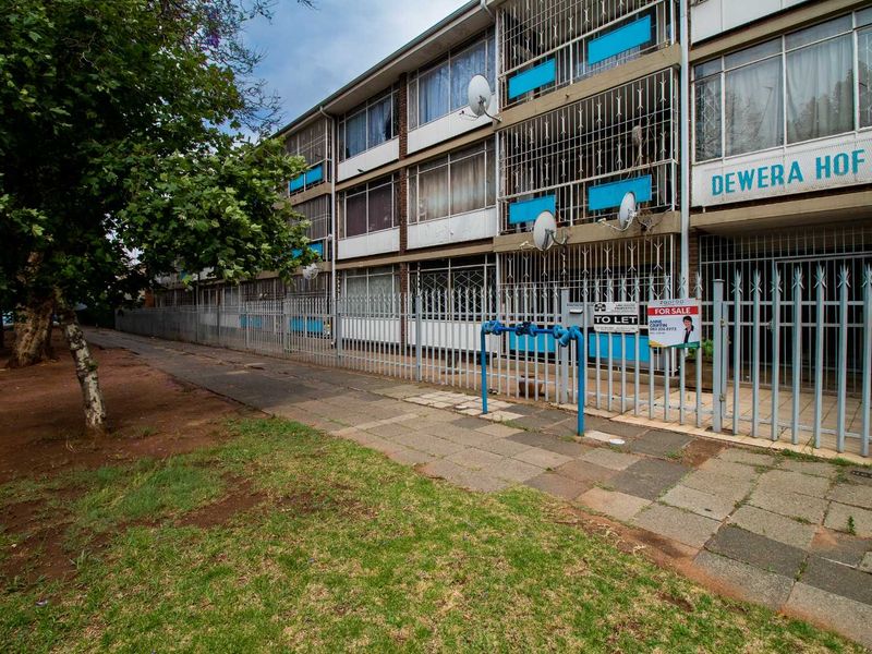 2 Bedroom Apartment for Sale in Benoni CBD - Photo 3