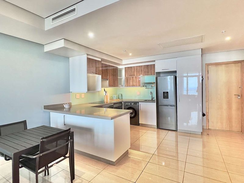 2 BEDROOM | 2 BATHROOM APARTMENT - Photo 8
