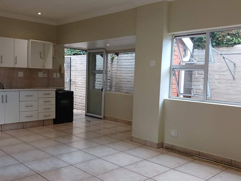 Lovely, Spacious Garden Studio to Let in Blairgowrie - Photo 4