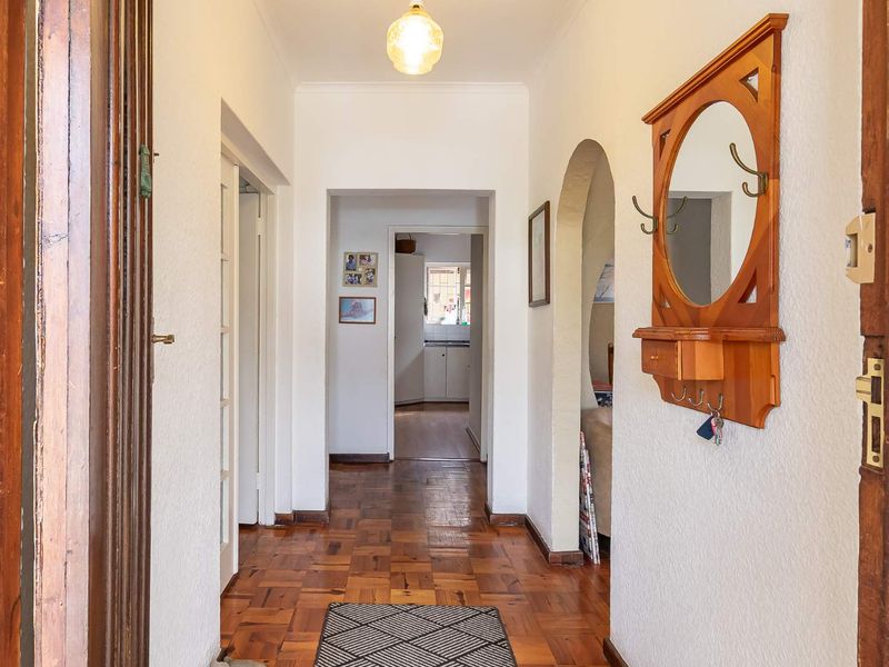 In the heart of Fish Hoek, we find a charming character-filled home - Photo 2