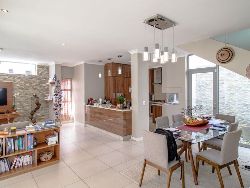 3 bedroom furnished cluster for sale in Bryanston - Photo 6