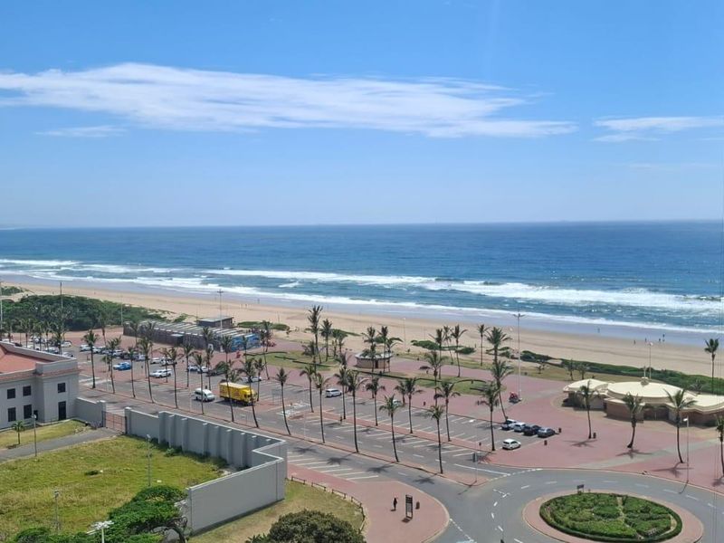 "Seaside Splendor: Luxurious Apartment with Unmatched Ocean Views!" - Photo 7