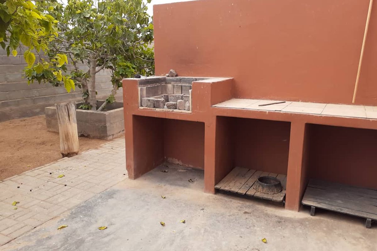 BUSINESS OPPORTUNITY WITH FLATLET FOR SALE IN HENTIES BAY – NAMIBIA - Photo 3