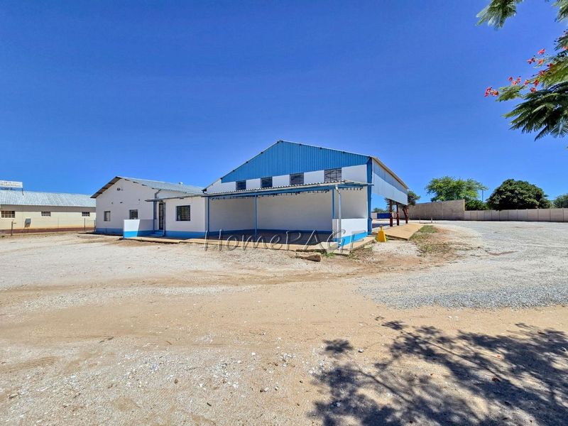 Industrial Area, Otjiwarongo:  VERY NEAT INDUSTRIAL PROPERTY FOR SALE - Photo 8