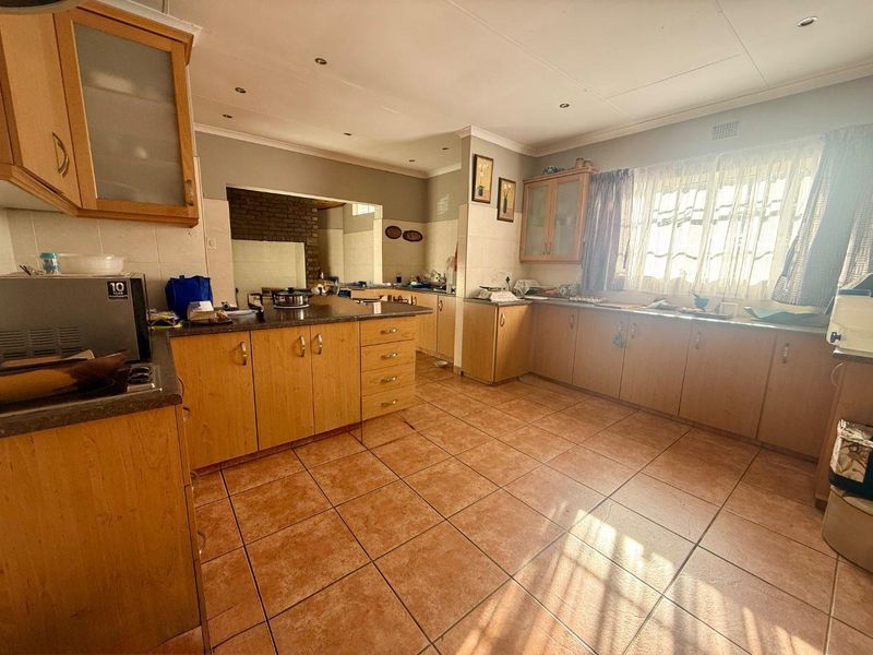 Beautiful 3 Bedroom Townhouse for sale in vryheid - Photo 10