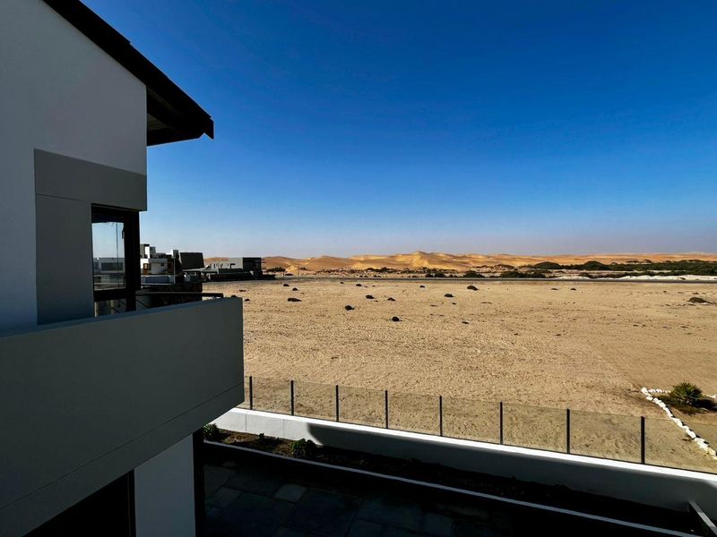 Luxury Swakopmund Mansion - Photo 9