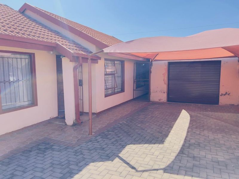 3 Bedroom House for Sale in Mabopane unit x - Photo 3