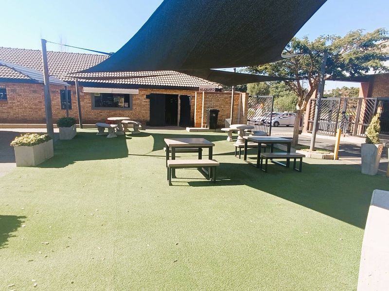 1-Bedroom Ground Floor Unit in a Lifestyle Security Complex - Photo 9