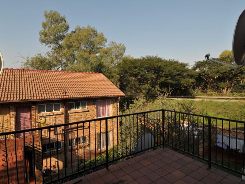 Exclusive to Nest Seekers! - Photo 9