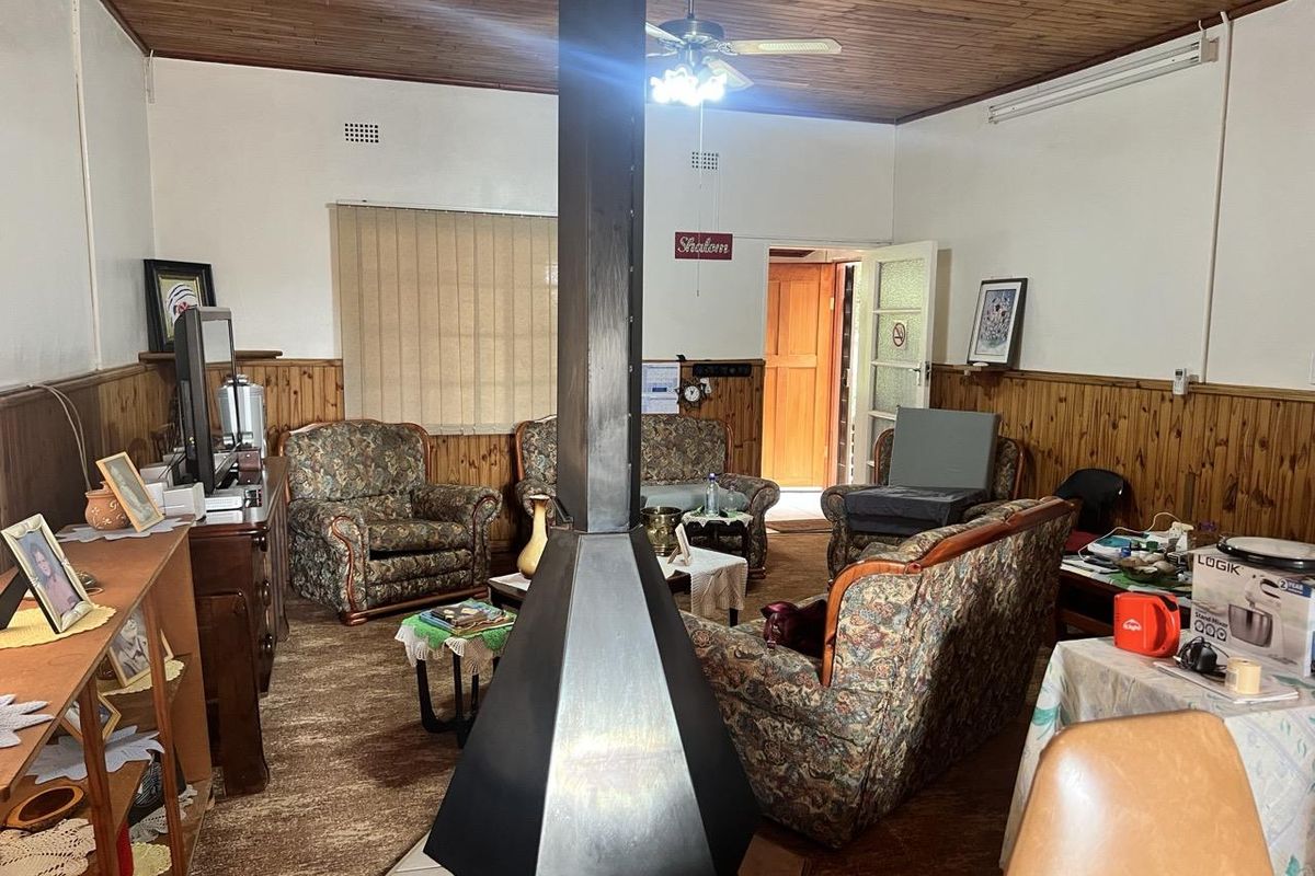 Duel Property with Thriving Avo Orchard For Sale - Photo 3