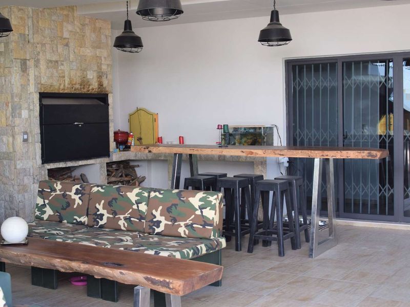 LUXURIOUS SMALLHOLDING - Photo 5