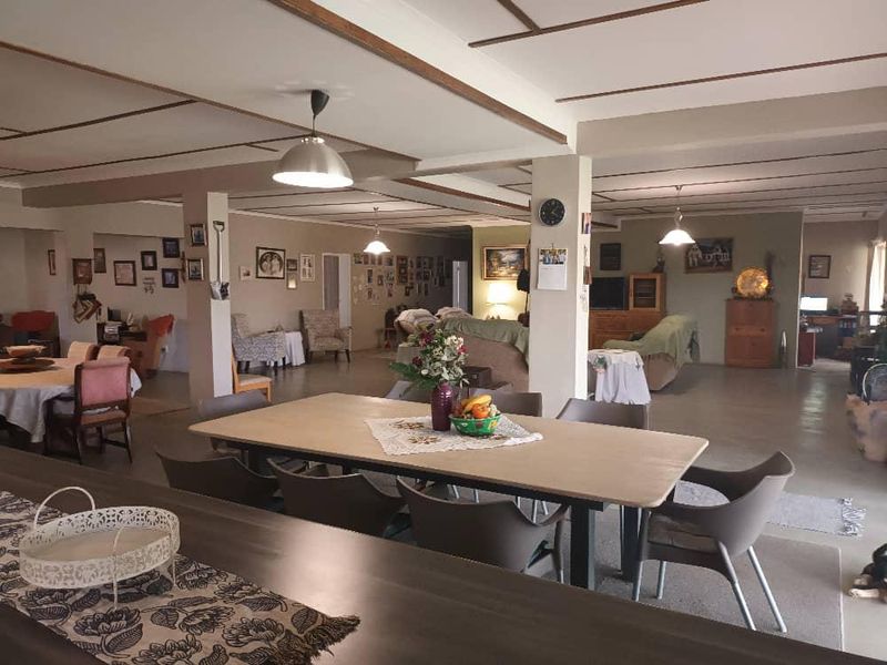 LUXURY OFF-GRID ESTATE FOR SALE -Brakwater Windhoek - Photo 2