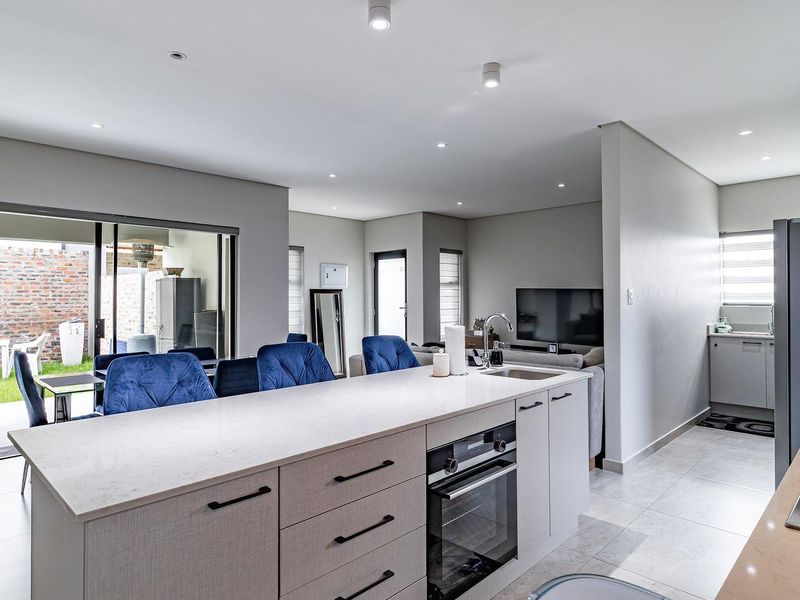 Luxury 2 Bedroom 2 Bathroom Cluster at Lincoln Estate - Photo 8