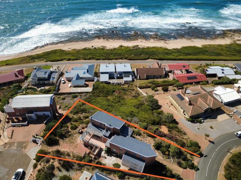 Ocean views on your doorstep - endless opportunities awaits. - Photo 2