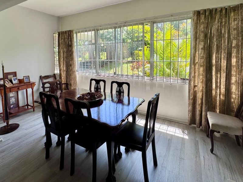 SPACIOUS 2 BEDROOM FLAT in Musgrave - Photo 9