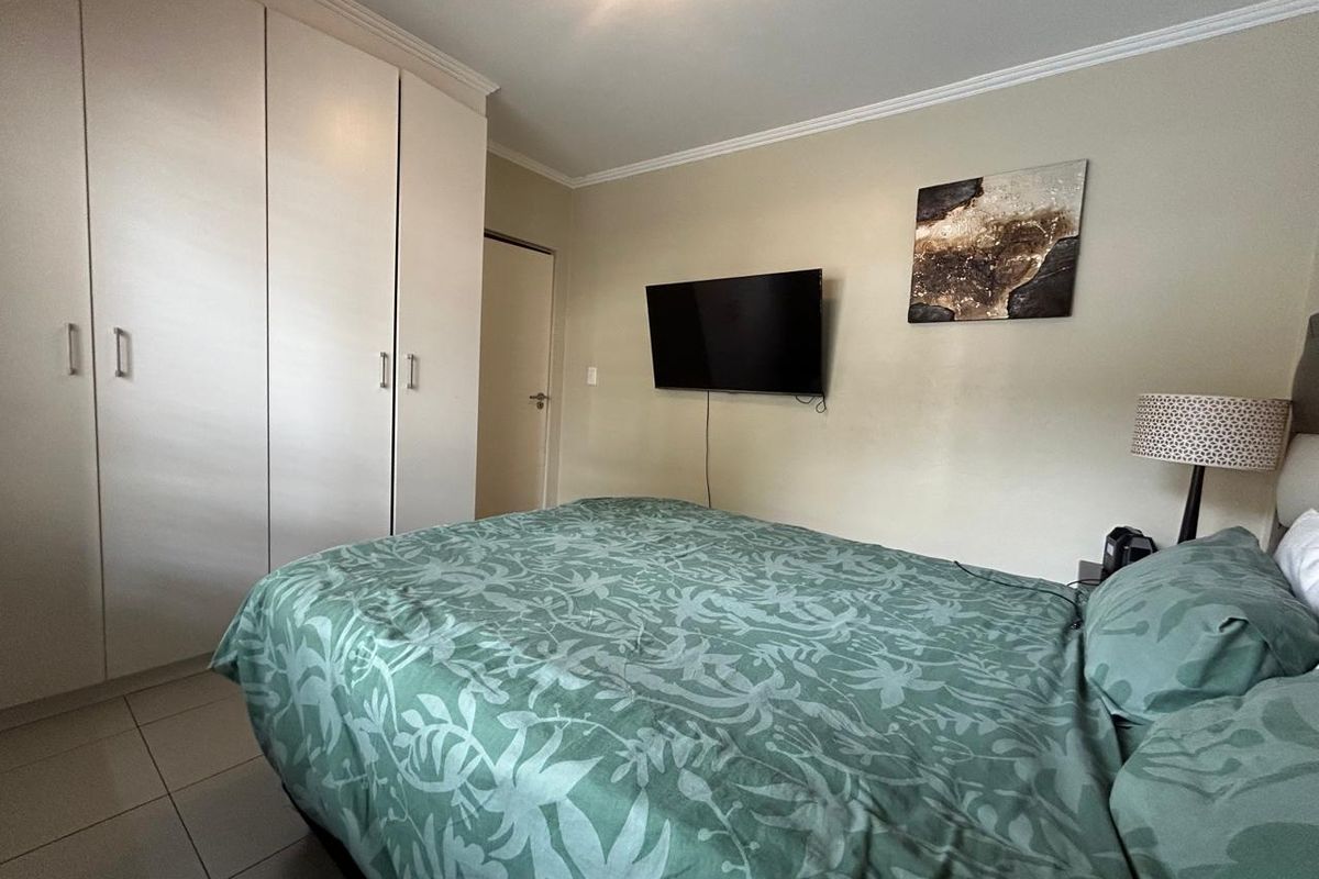 LIFE STYLE ESTATE LIVING - Photo 4