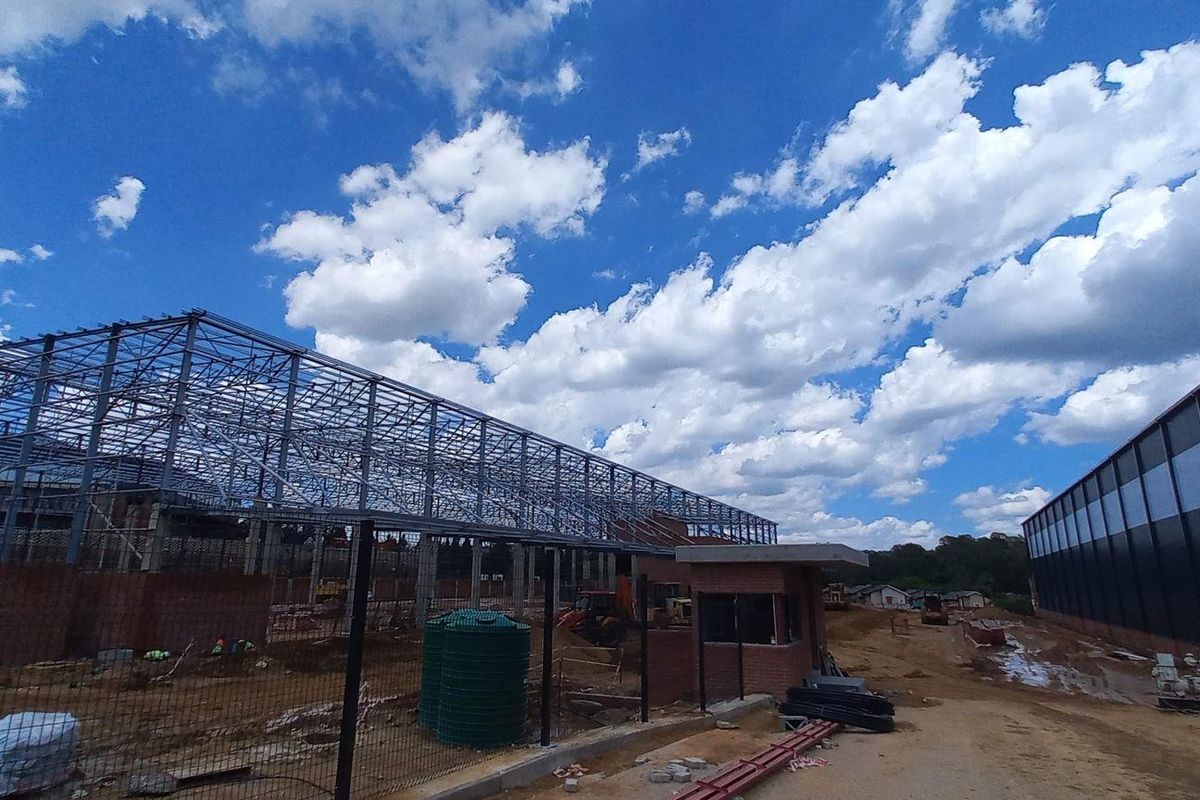 12 925m2 North Riding Warehouse To Let - Photo 3