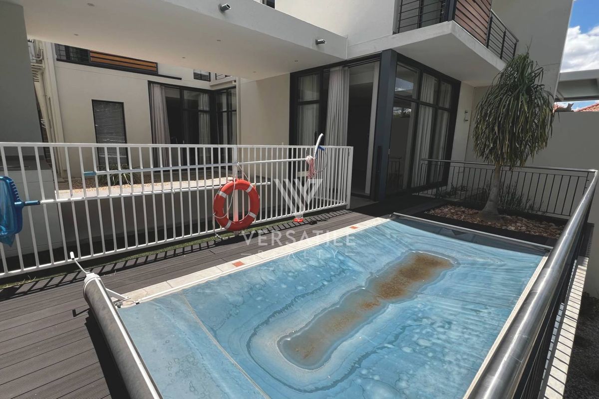 3 Bedroom town house for sale in Eros. - Photo 3