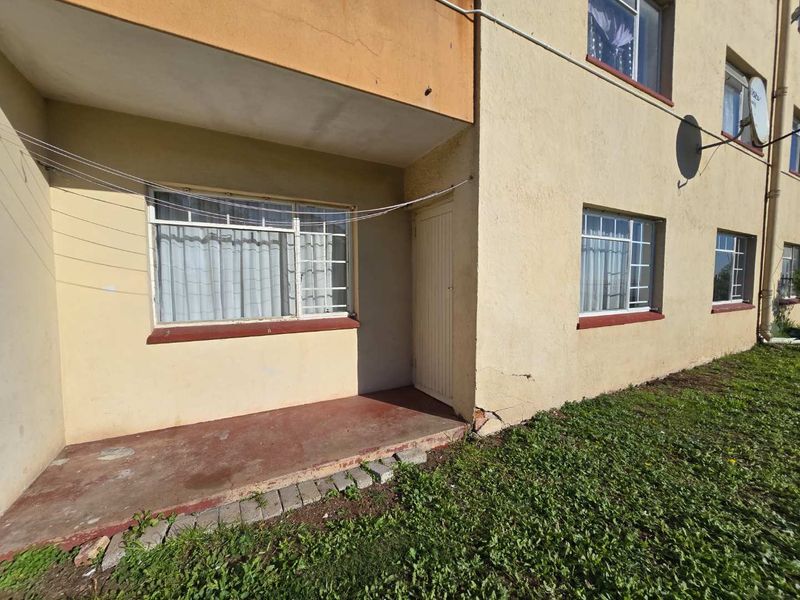 Lock-Up and Go Convenience - Photo 6