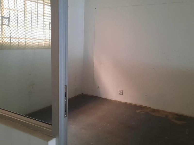 Commercial Building for Sale in Benoni - Photo 5