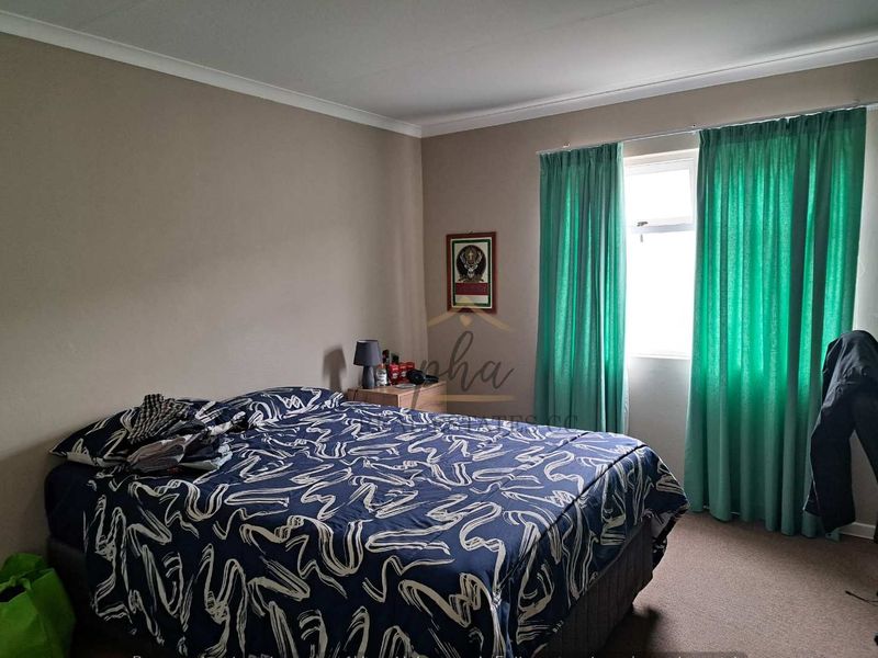 Adorable Townhouse with 3 courtyards for sale in Walvis Bay - Photo 10