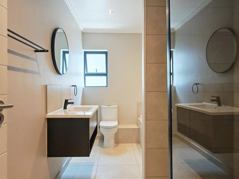 Desire Effortless Bryanston Living? — A Modern 4-Bedroom Home Designed for Life Without Compromise - Photo 10