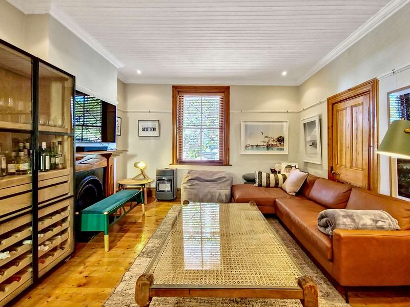 Pretty Victorian in quiet cul-de-sac in Green Point/De Waterkant - Photo 8