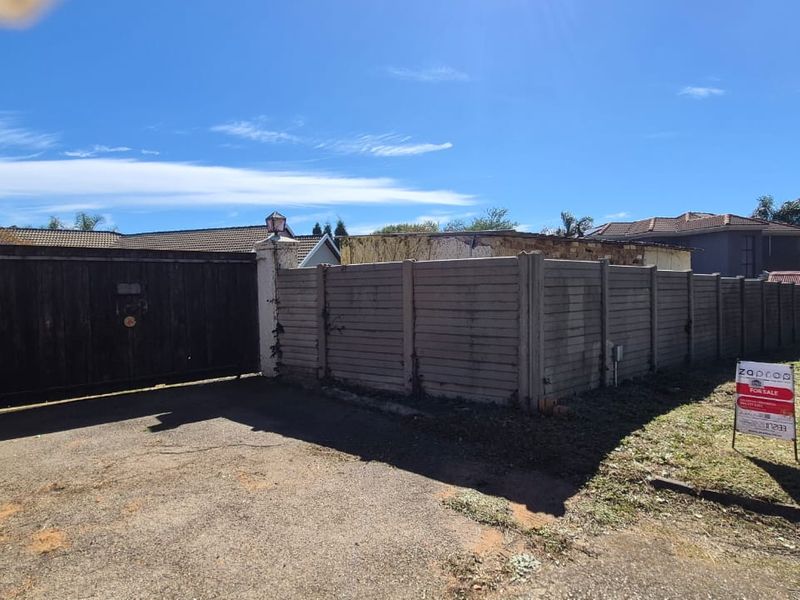 Vacant Stand for Sale – Pomona’s Hidden Gem - Photo 3