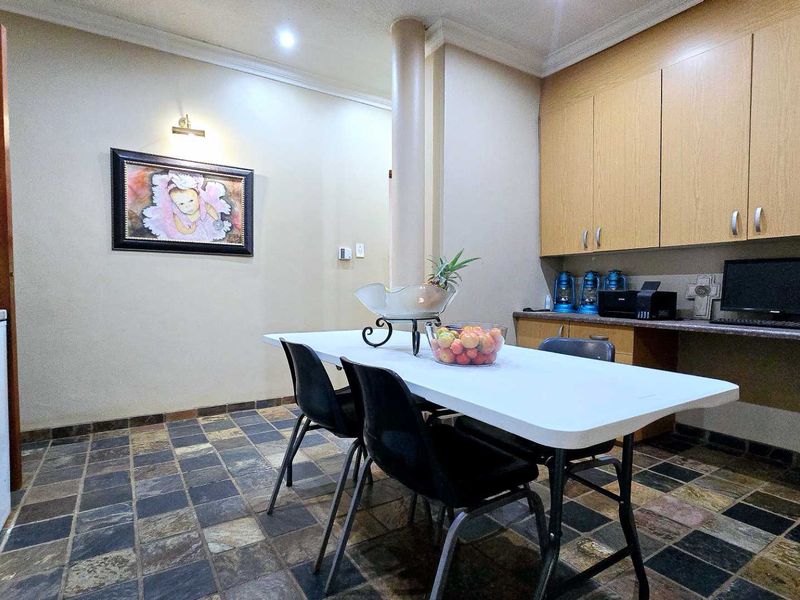 Living Meets Limitless Opportunity on 1.7 Hectares - Photo 10