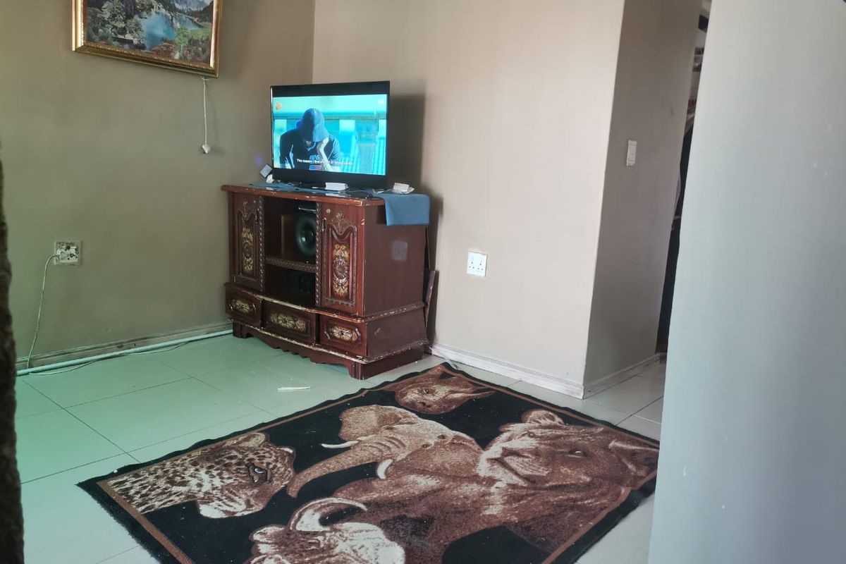 Three-Bedroom Home for Sale in Site B, L Section, Khayelitsha - Photo 3