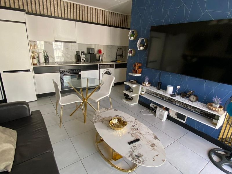 1 Bedroom  Apartment to rent - Photo 1