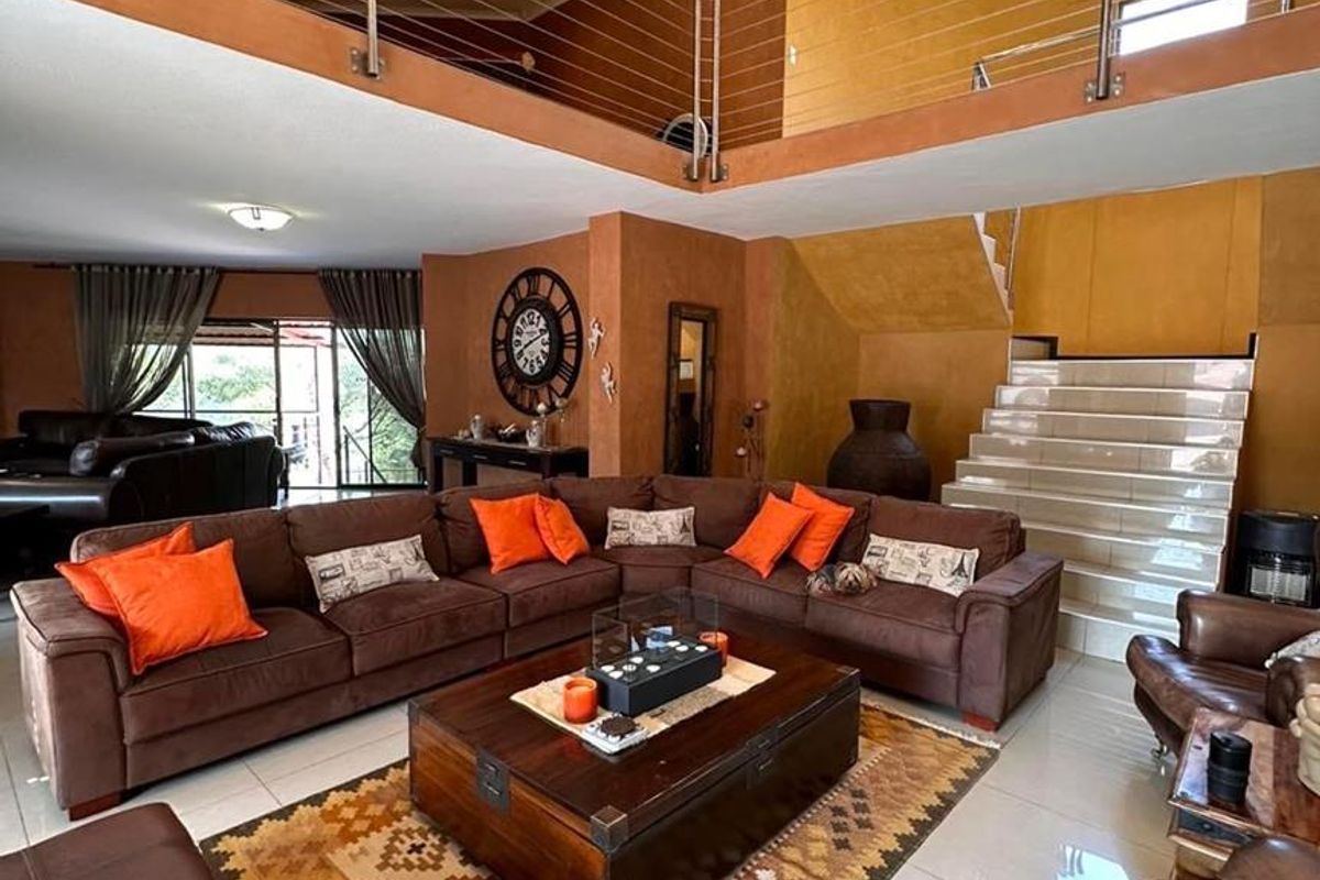 Auasblick- For Sale-N$ 7 300 000 - Photo 2