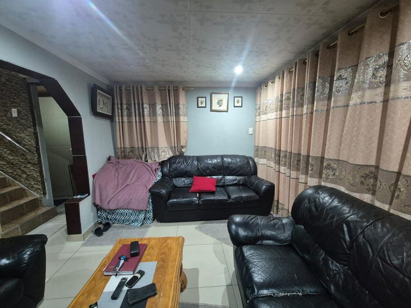 Well-maintained family home in the heart of Moorton - Photo 7
