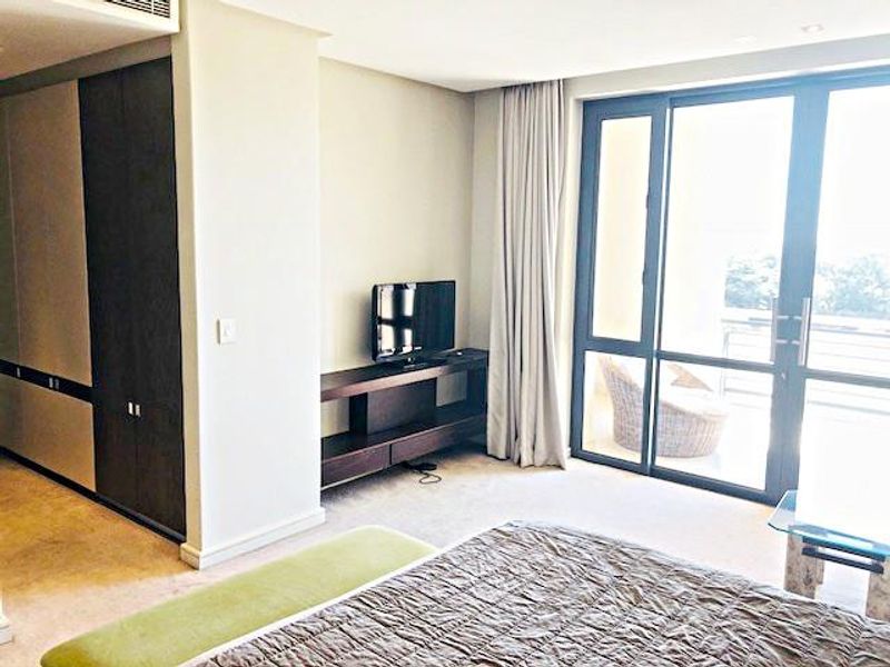 2 BED 2 BATH FULLY FURNISHED EXECUTIVE LUXURY APARTMENT MORNINGSIDE - Photo 10
