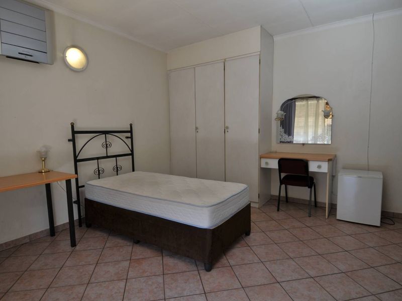 Modern Furnished Rooms for Rent - Photo 10