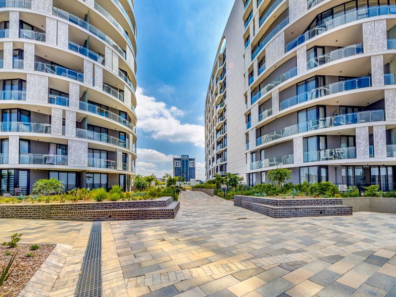 Luxurious 2 bedroom apartment for rent at Ellipse, Waterfall City - Photo 2