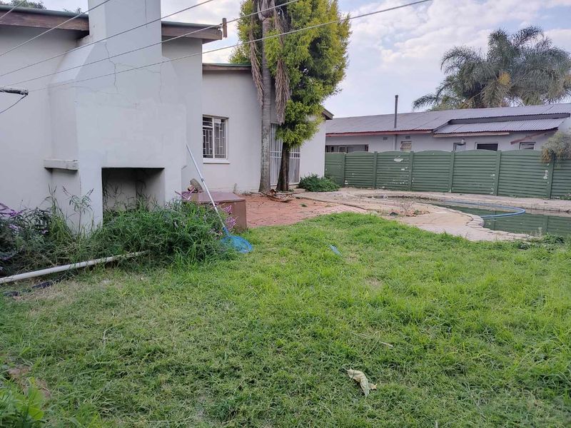 R 1 200 000(NEGOTIABLE!): Prime Investment or First-Time Home - Photo 10