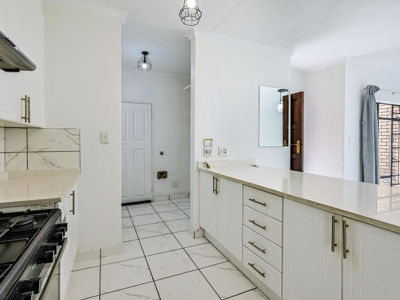 Your Modern Sanctuary Awaits - Photo 10