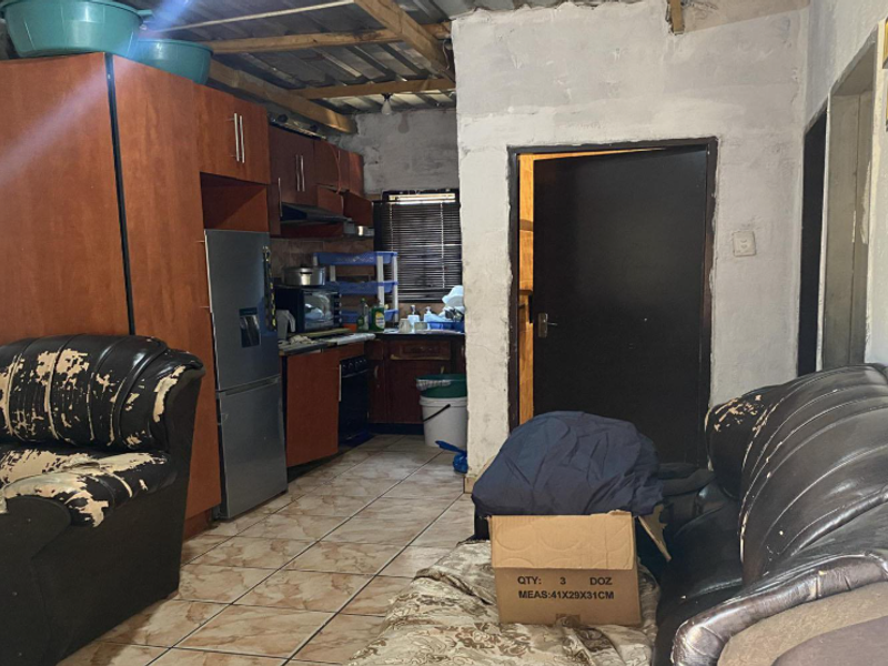 Affordable Starter Home with Flatlet – KWA-GUQA EXT 18 - Photo 3