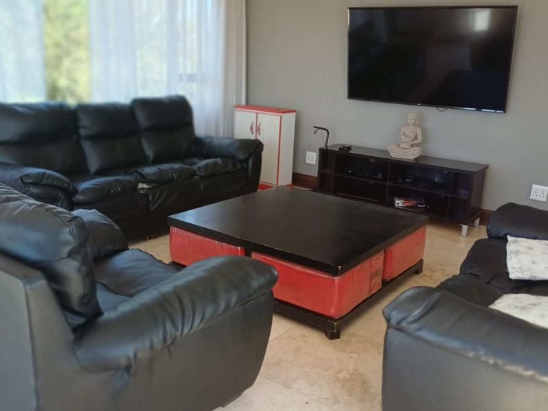 Large family home - Photo 7