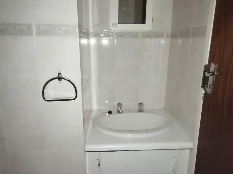 Du South, Bachelor unit for sale - Photo 7