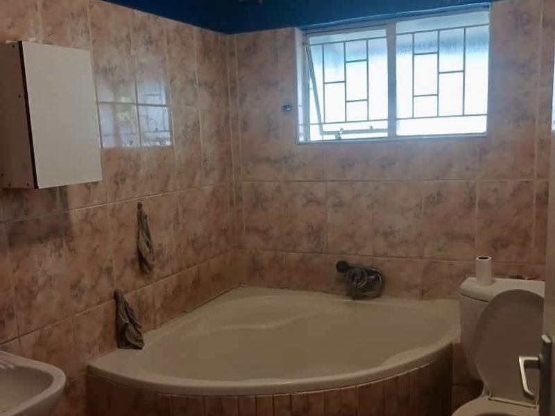 🌟 Investor’s Dream: Dual Income Property on Corner Erf in Extension 8/9, Okahandja! 🌟 - Photo 9