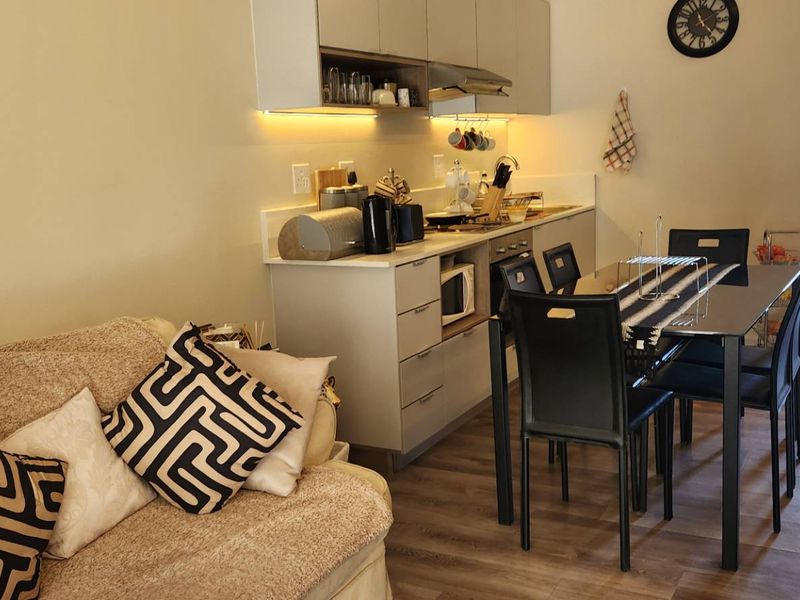 Price Slashed: Lifestyle Estate Living at its best. - Photo 4