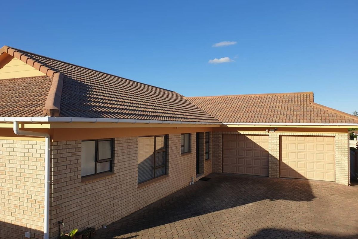 3 Bedroom House for Sale in Fijnbosch Park - Photo 2