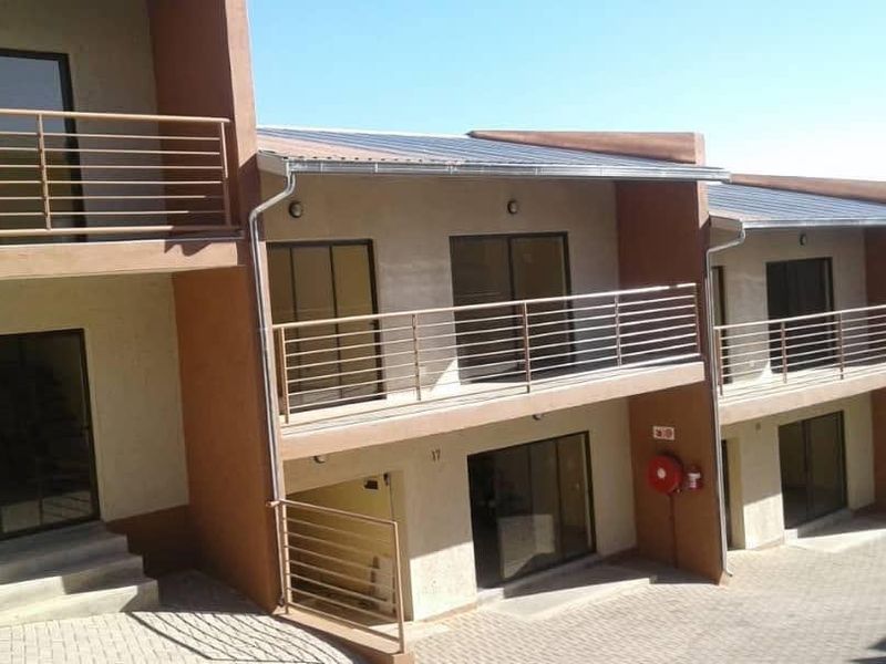 3 bedroom townhouses for sale selling for a unbelievable price! - Photo 5