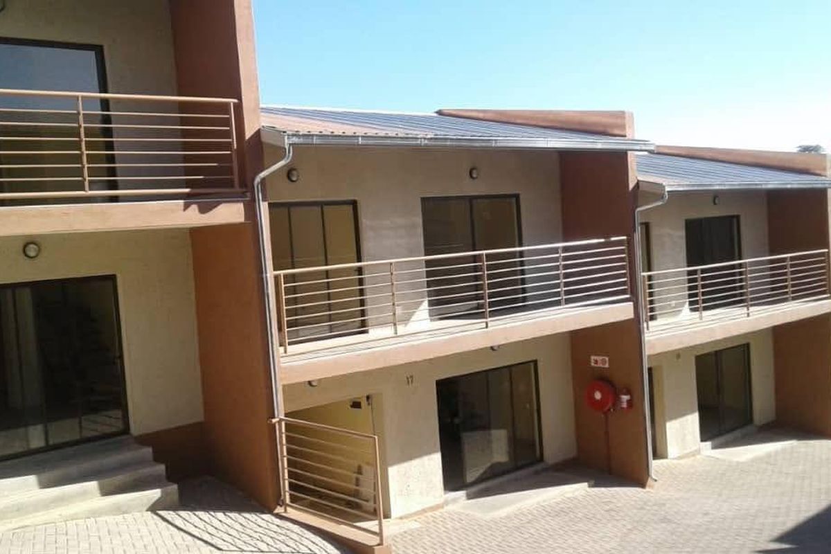 3 bedroom townhouses for sale selling for a unbelievable price! - Photo 5